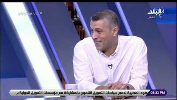 أخصائي نفسي: مدمن «السوشال ميديا» يعاني من عجز في التواصل المباشر مع الناس (فيديو)