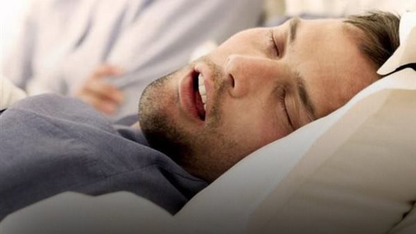 شهيرة لوزا تكشف سر «شخير» الرجل بصوت عالي أثناء النوم (فيديو)