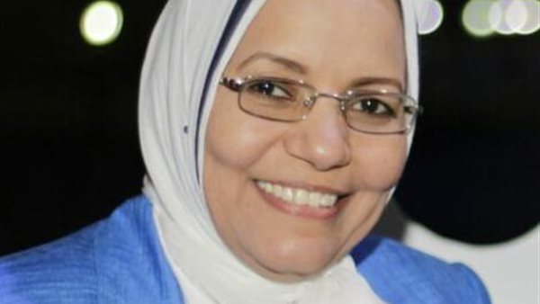 منال العارف تحصل على المركز الأول في دورة اعداد المدرب الدولي