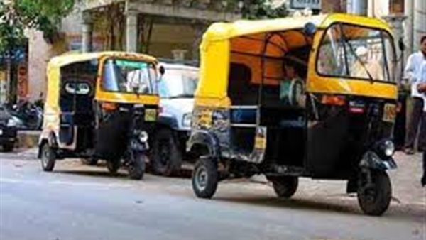 التنمية المحلية تكشف تفاصيل تحويل التوك توك إلى سيارة فان (فيديو)