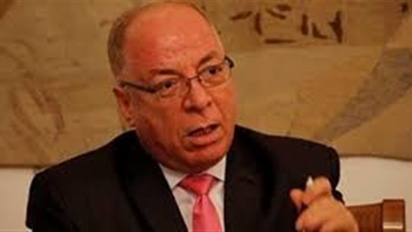 حلمي النمنم: «جهات معادية تستخدم أسلوب عبيط القرية لتدمير مؤسسات مصر» (فيديو)