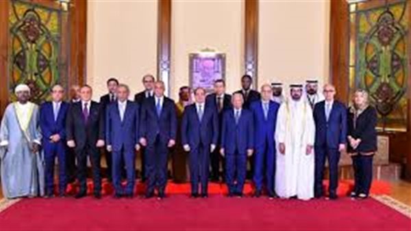 بسام راضي يكشف تفاصيل لقاء السيسي مع مجلس محافظي المصارف المركزية (فيديو)