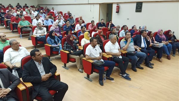 تفاصيل فعاليات اليوم الرابع من البرنامج الوطنى لاعداد القائد المحلى بالغربية (صور) 