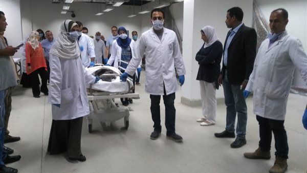 التفاصيل الكاملة لأعمال فك تغليف تابوت سنجم بمتحف الحضارة (صور)