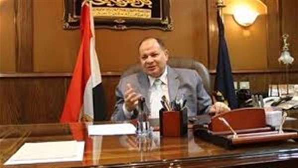 محافظ الفيوم يقبل تظلم ٣٠٠ مزارع لأعادة تسعير أراضى طامية (فيديو)