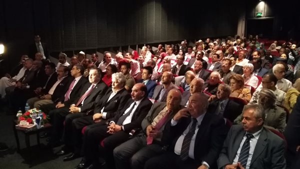 توزيع جوائز أحمد شوقى للإبداع فى الهناجر(صور)