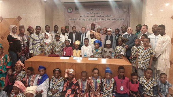 فى اللقاء الرابع لبرنامج ''اعرف أهلك '' .. ياسر صادق يثمن مجهودات الدولة المصرية لاكتمال القوة الأفريقية (صور)