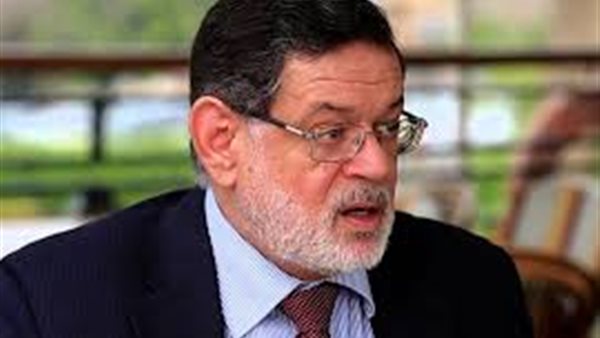 ثروت الخرباوي: «مرشد الإخوان اعترف بتكوين تنظيم مسلح لإعادة الخلافة العثمانية» (فيديو)