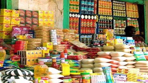 أحمد موسى لأصحاب التظلمات: «هتصرفوا السلع التموينية غدا» (فيديو)