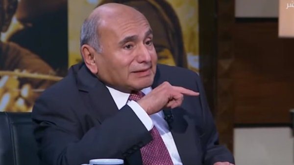 رئيس محكمة جنايات القاهرة السابق : المحبوس احتياطيا يتمتع بكافة حقوق المواطن العادي (فيديو)