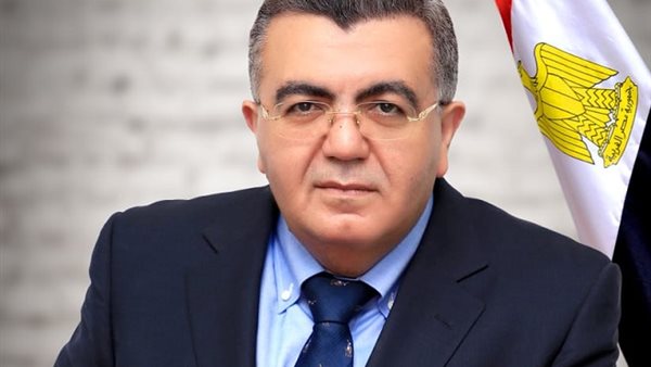 صادق: الدورة البرلمانية الجديدة فرصة لتصحيح ما فات من أخطاء