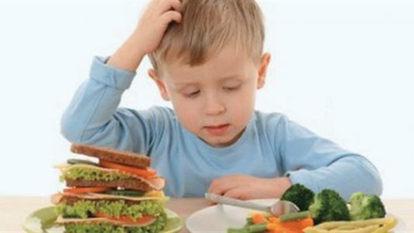 الصحة:  15% من طلاب المرحلة الابتدائية يعانون من سوء التغذية (فيديو)