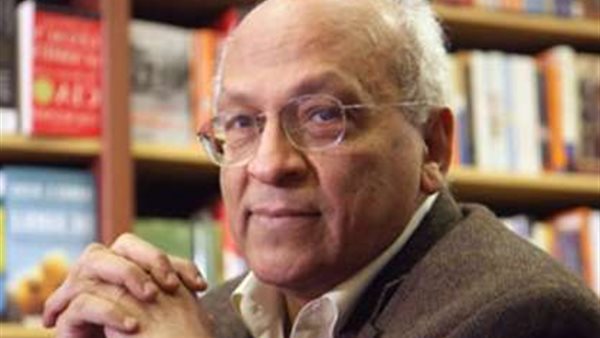 زوجة جمال الغيطاني تتحدث عن كتابه 