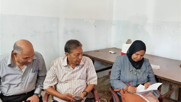 النائب سعد الجمال ينهى مشكلة مرضى التأمين الصحى بالصف وينقلهم لمستشفى الحميات لحين صيانة المبنى