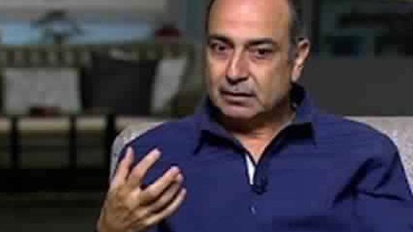 أحمد كمال: كاملة أبوذكري ست بـ 50 راجل بإصرارها وحماسها (فيديو)