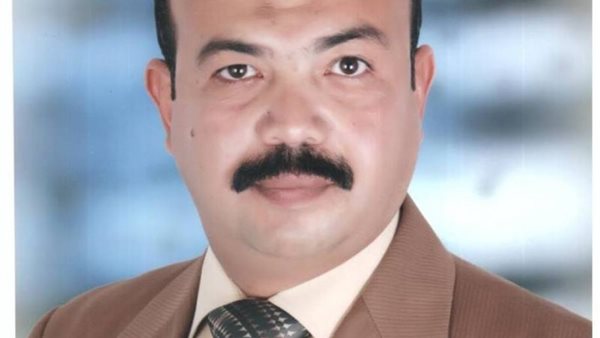 رئيس مركز أرمنت يرد على استغاثات الأهالي بشأن الهبوط الأرضي لمدخل المدينة (فيديو)