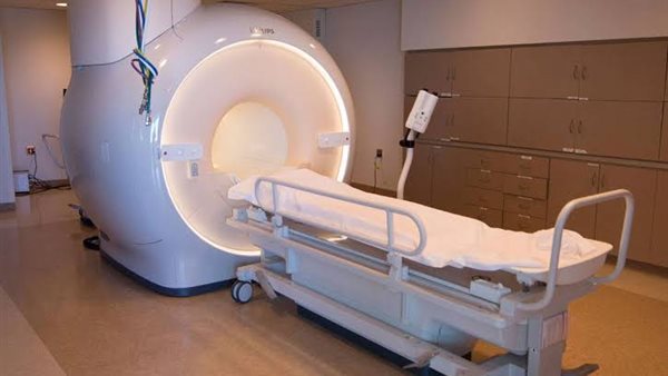 رئيس قسم الأشعة بمعهد الاورام: نمتلك أحدث الأجهزة بالعالم ونجري الفحوصات بالمجان (فيديو)