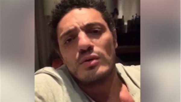 عزة مصطفي تصفع الهارب محمد على وتكشف كذبه على الهواء (فيديو)