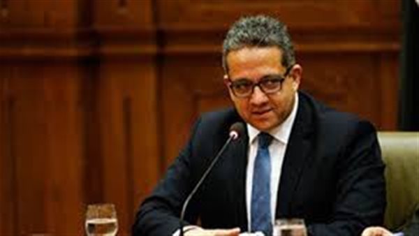 وزير الاثار يتابع أعمال بعثه جبانه العساسيف