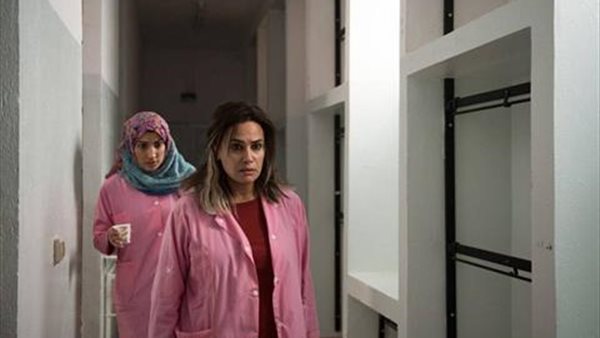 بحضور هند صبري وهند بن جمعة ولطفي العبدلي  وعماد مرزوق.. نورا تحلم كامل العدد في معهد العالم العربي بباريس 