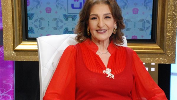 ليلي عز العرب : الفن علمني الشراسة .. وأتمني العمل مع كريم عبد العزيز والكدواني (فيديو)