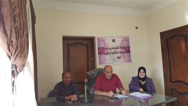 ثقافة الشرقية تناقش قضايا التمييز والعنف ضد المرأة (صور)