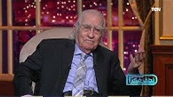 مراد وهبة عن وصف أوائل الثانوية العامة بالأذكياء: كل ده وهم والطفل مبدع منذ نشأته (فيديو)