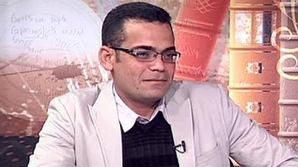 بالتعاون مع هيئة الكتاب .. 