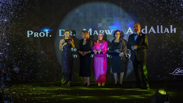 مشاهير الفن والطب والإعلام يجتمعون في الإحتفال السنوي لـ Bionike (صور)