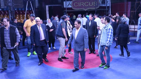 السيرك القومى يقف دقيقة حداد على مدرب الاسود محمد الحلو و يتوقف عن حفلاته اليوم (صور)