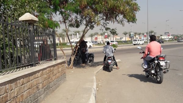 نداء عاجل لجهاز مدينة 6 اكتوبر : انقذوا السياحية من سائقي الموتسيكلات المستهترين (صور)