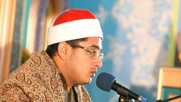 القارئ محمود الشحات أنور يكشف عن أصعب لحظات حياته (فيديو)