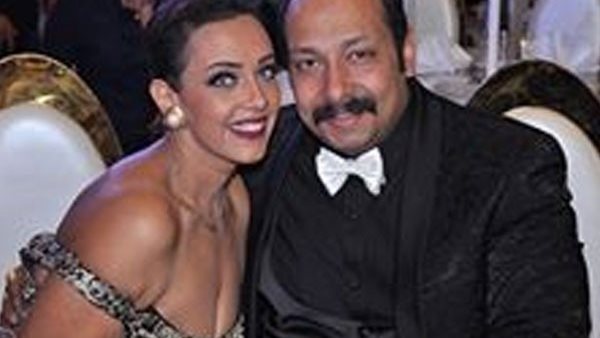 الفنان محمد ثروت: زوجتي هي مديرة أعمالي وسبب نجاحي (فيديو)