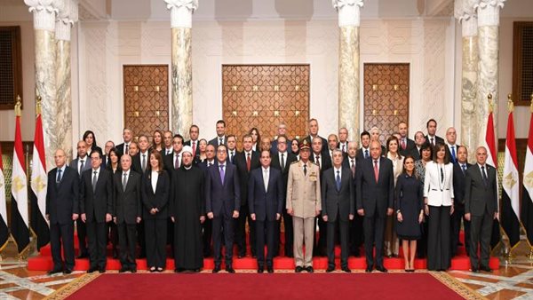 الباز يكشف أبرز المرشحين للرحيل عن حكومة مدبولي