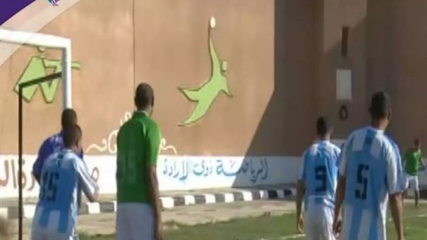 سجناء برج العرب: ١٥٠ جنيه مكسب يوميا من بيع السجائر .. والمعاملة كويسة وبنتعالج ..ونلعب كل يوم ساعتين (فيديو)