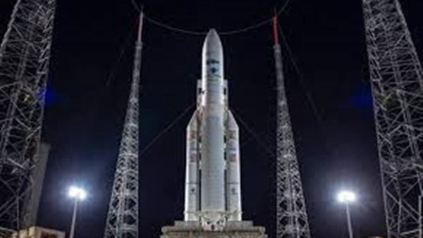 الرئيس التنفيذي لوكالة الفضاء المصرية يكشف أسباب تأجيل اطلاق القمر الصناعى المصرى «طيبة1» (فيديو)