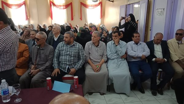 الأزهر يواصل برنامج التوعية الأسرية والمجتمعية في الدقهلية (صور)
