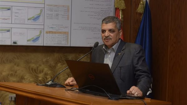 أحمد موسى يشكر الفريق أسامة ربيع على قرار بدء العمل بأنفاق السويس من 7 صباحا استجابة لأهالى سيناء (فيديو)