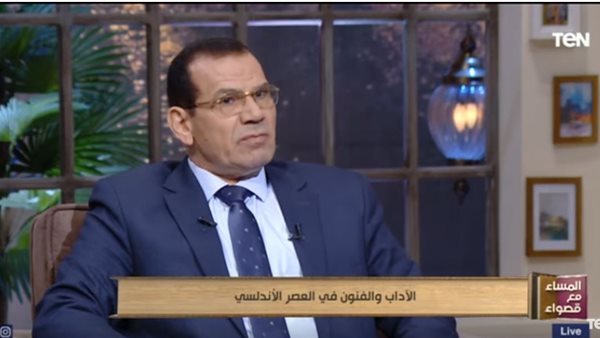 أستاذ أدب: الإسلام خرج من الأندلس دون أن يترك خلفه أثر بسبب محاكم التفتيش (فيديو)