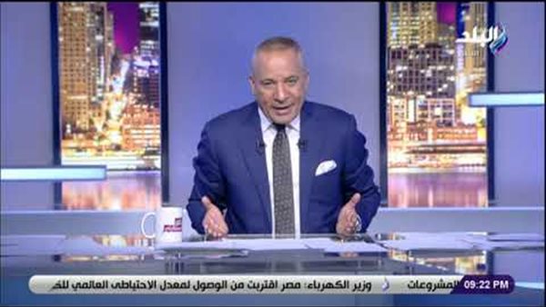 أحمد موسى: «تقديم الأوراق الحكومية إلكترونيا يقضى على الفساد.. مفيش درج هيتفتح » (فيديو)