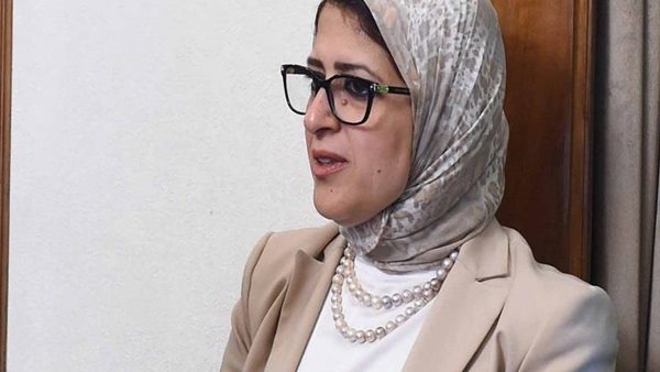حمدي رزق يشيد بوزيرة الصحة بعد حل أزمة التكليف (فيديو) 