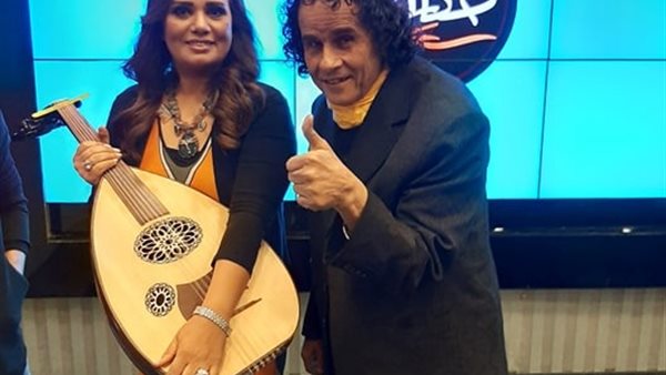 الفنان علي حميدة يكشف أسرارا تُذاع لأول مرة في 