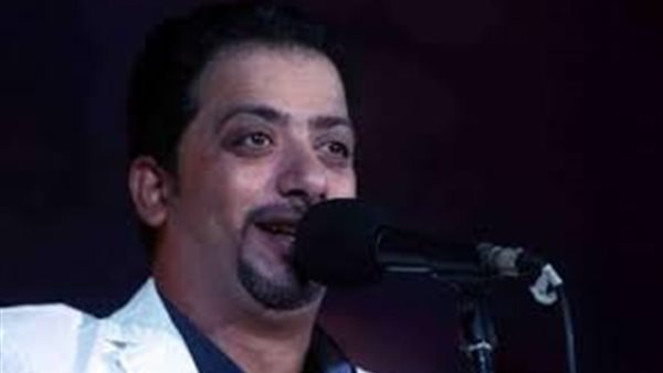 الفنان على الهلباوي: «صوتي وراثة من أبويا وجدي.. ولم أحترف الغناء إلا بعد اتمام دراستي» (فيديو) 