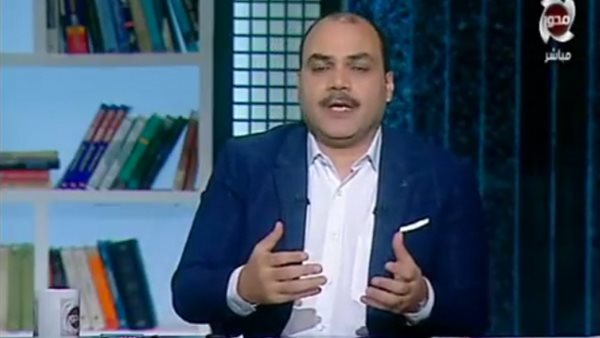 محمد الباز: هناك إصرار دائم من قوى دولية على جر رجل مصر في معارك عسكرية