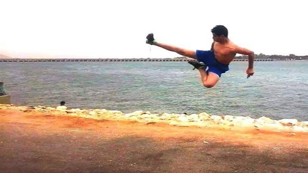 لاعب الفنون القتالية محمد مجاهد يكشف تفاصيل دخوله موسوعة جينيس العالمية | فيديو 