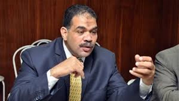 وائل نجم: نظام العمرة الجديد سيتسبب في كارثة للسياحة