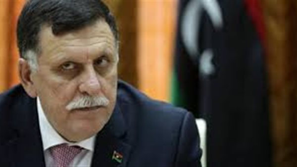 محمد الباز: بيان الخارجية هل هو عدم الاعتراف بحكومة فايز السراج رسميًا ؟