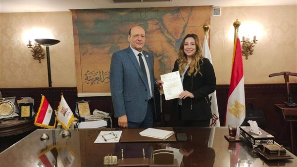 دعية أمينا للقاهرة وأشرف صابر للجيزة ولبنى نبيل أمينا للجنة للمرأة بحزب المصريين
