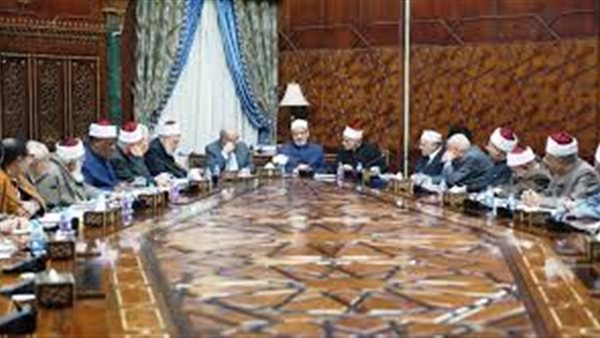 هيئة كبار علماء الأزهر: أى تدخل خارجى على الأراضى الليبية يعد فساد فى الأرض 