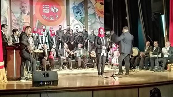 وسط حضور جماهيري كبير.. كفر الزيات للموسيقى العربية تتألق على مسرح مدينة دمنهور | صور